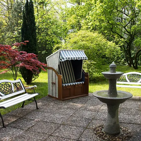 Carolinenhof فندق 3*