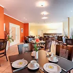 Carolinenhof فندق