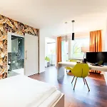 Carolinenhof Hotel