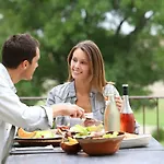 Carolinenhof فندق 3*