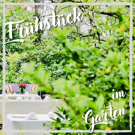 Carolinenhof 호텔 3*