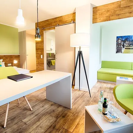 Carolinenhof 3* Berlin