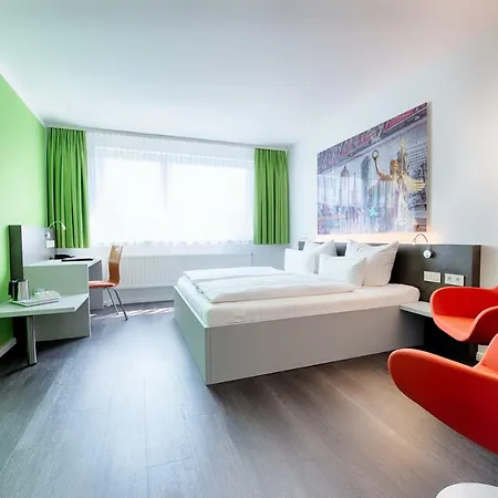 Carolinenhof Hotell 3*