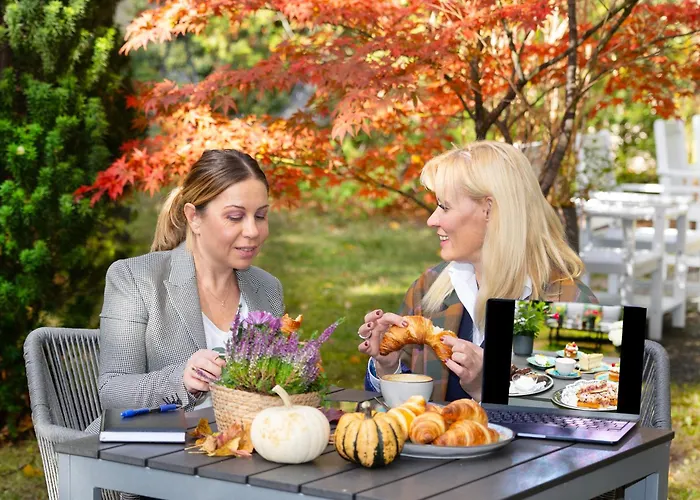 酒店 卡罗琳彩云之南酒店