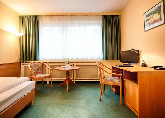 卡罗琳彩云之南酒店